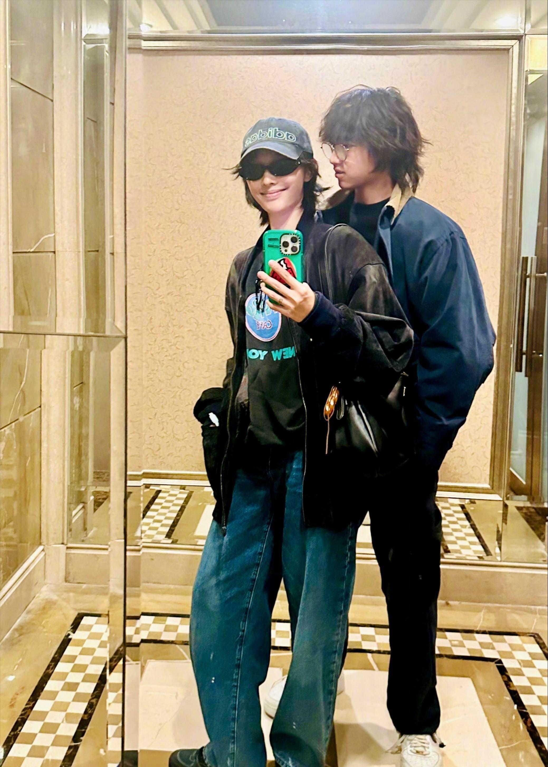 白百何晒与大儿子合照，16岁的元宝被网友调侃是少年版言承旭