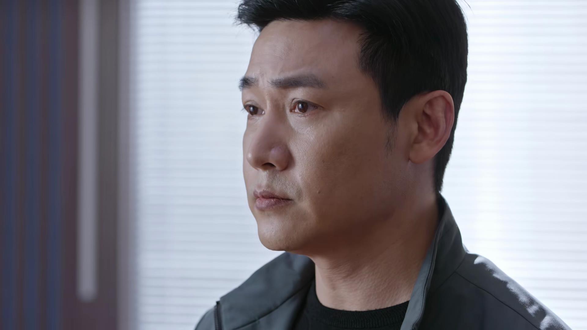 还有变数！《人民警察》幕后大哥浮出水面，卢局一语中的道出真相