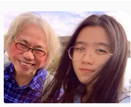 17岁少女恋上56岁“大爷”，为爱勇敢离家的她，如今怎么样了?