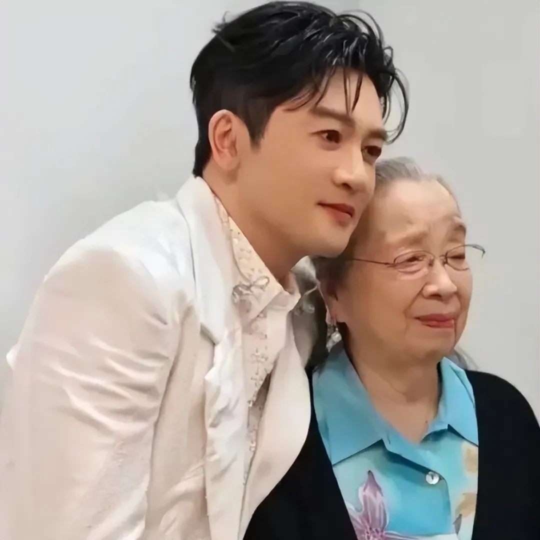 因为演得太像被观众砸鸡蛋！原来容嬷嬷李明启才是真的好人！