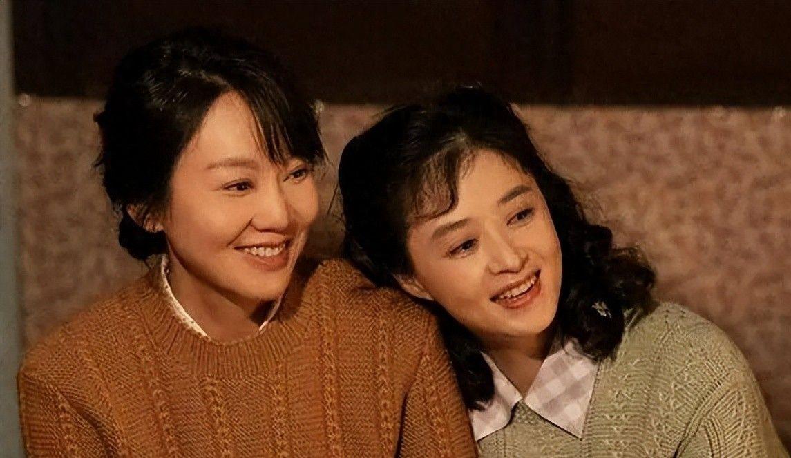 正午阳光再出精品！董洁保剑锋饰演夫妻，网友：这部剧熬夜也得追