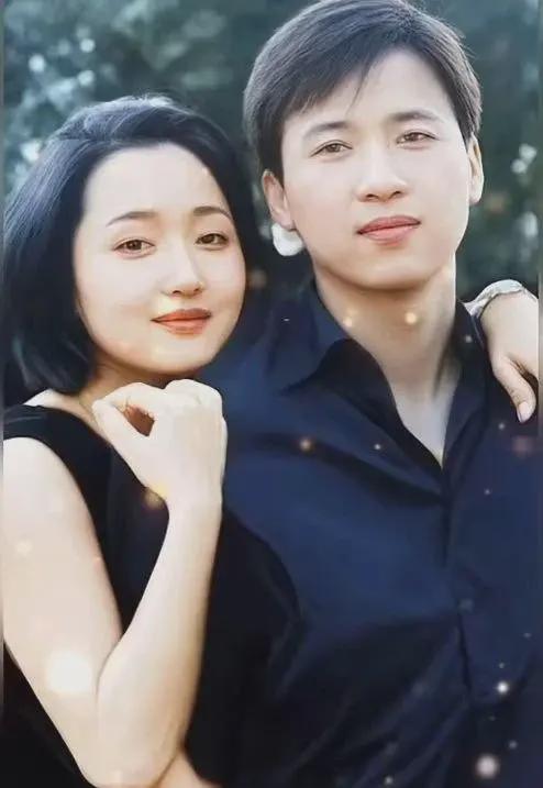 杨钰莹前男友出狱后首现身，直播间揭秘当年情，引爆26年前回忆！