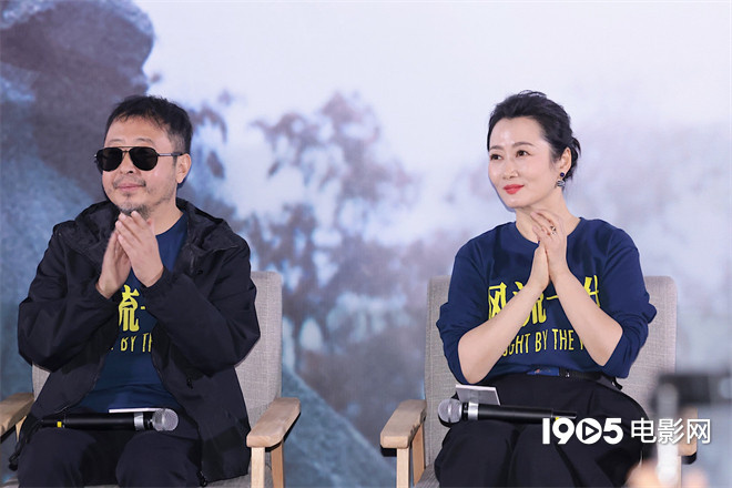 贾樟柯《风流一代》举行首映礼 主演赵涛映后哽咽